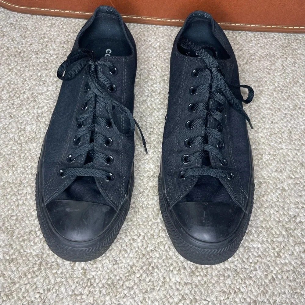 Converse shoes - Picture 5 of 10